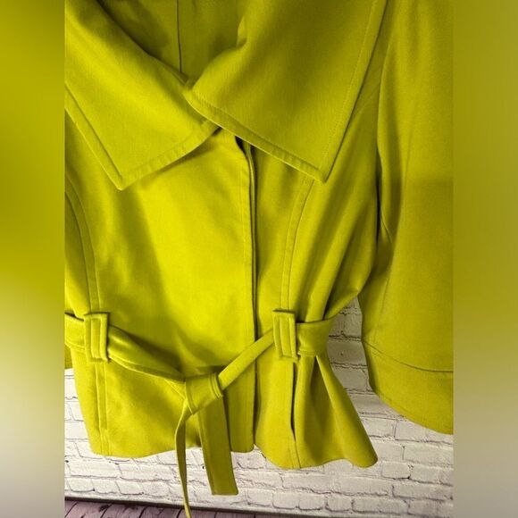 Sandro Sportwear Lime Green 3/4 Sleeve Belted Button Trench coat Jacket Size  L - Picture 2 of 9